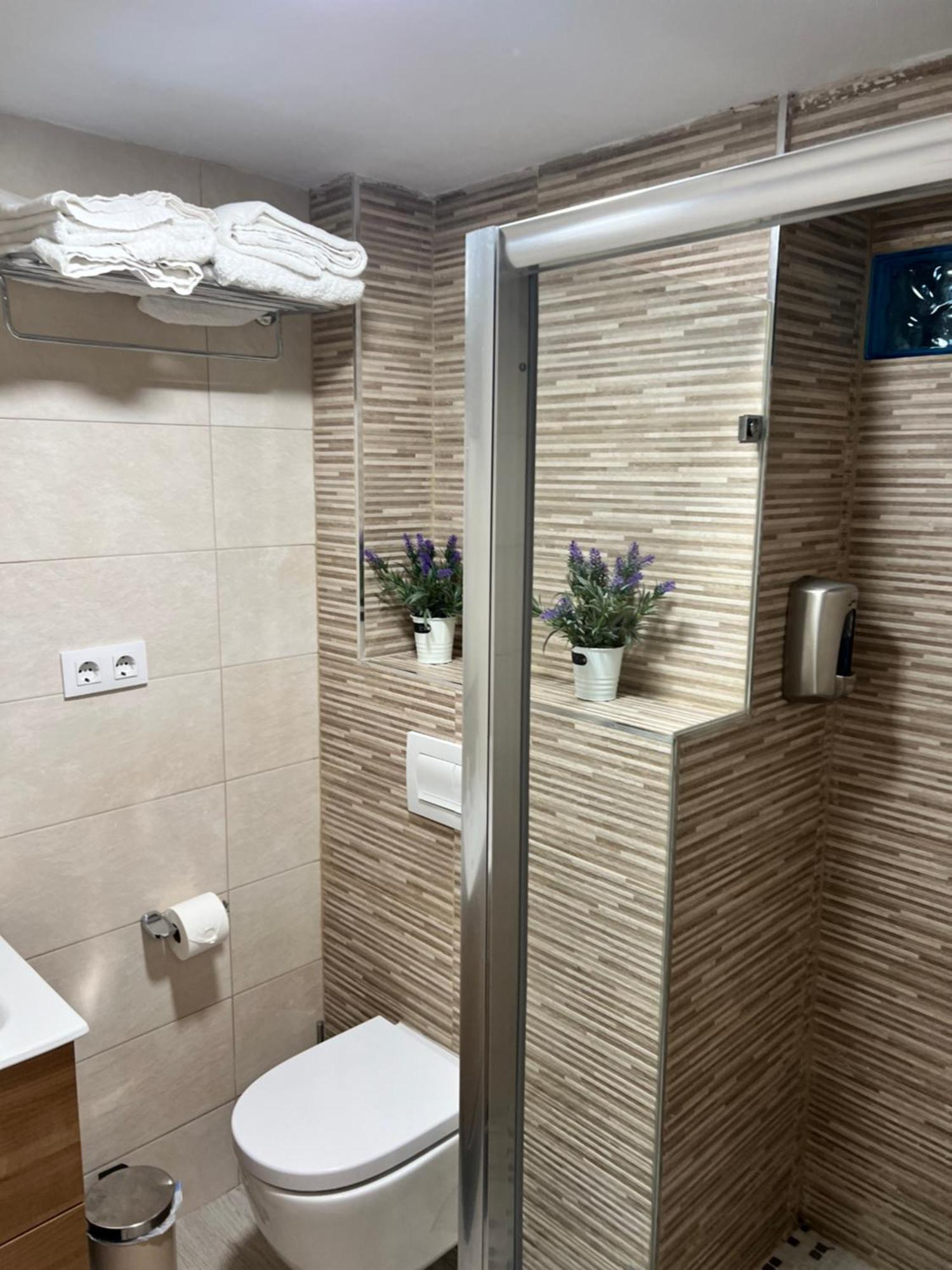Apartamento Sevilla Enzo Exteriör bild